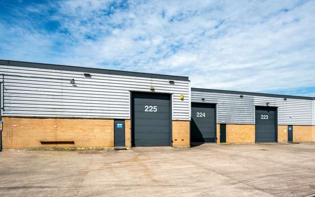 Industrial to let - Unit 225 - Europa Trade Park, Europa Boulevard, Warrington, WA5 7TN
