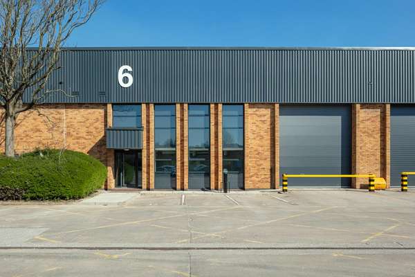 Industrial to let - Unit 6, Park 17 Industrial Estate, Moss Lane, Whitefield, Bury, M45 8FJ