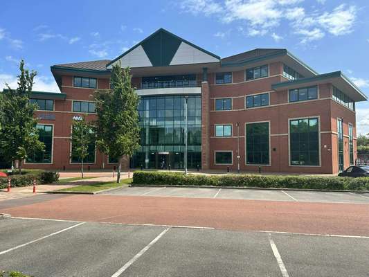 Office to let - Phoenix House, Centre Park, Warrington, WA1 1RX