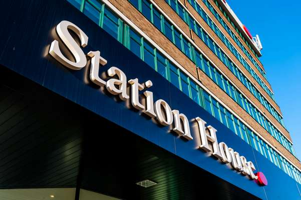 Office to let - Station House, Stamford New Road, Altrincham, WA14 1EP