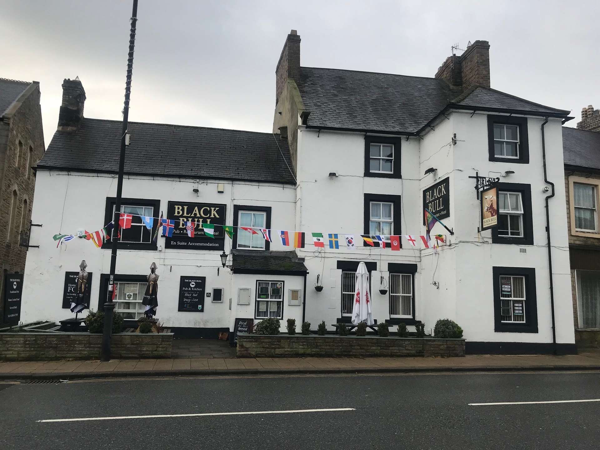 The Black Bull, 27 Market Place, Wolsingham, Auckland, DL13 3AB