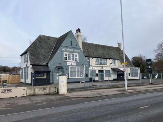 Leisure for sale - The Wykebeck Arms, Selby Road, Leeds, LS9 0EW
