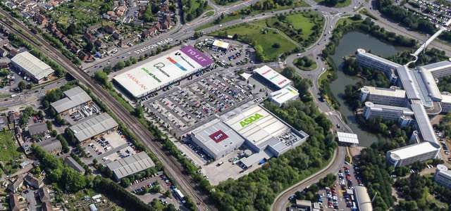 Retail to let - Abbey Wood Shopping Park, Station Road, Filton,, Bristol, BS34 7JL
