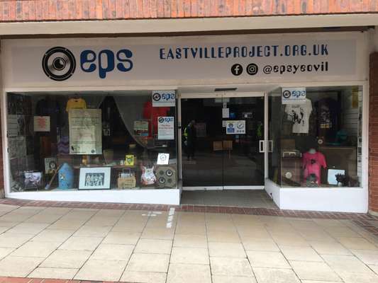 Retail to let - QUEDAM SHOPPING CENTRE, Unit 29, Vicarage Walk, Yeovil, BA20 1EY