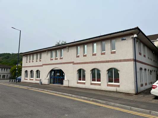 Office to let - William Price Business Park, The Sidings, Treforest, CF37 1DL