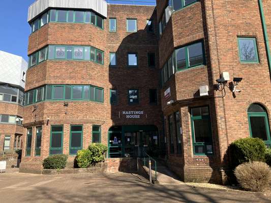 Office to let - Hastings House, Fitzalan Place, Cardiff, CF24 0BL
