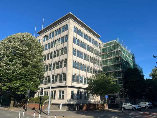 Office to let - Ty Cambria, 29 Newport Road, Cardiff, CF24 0TP