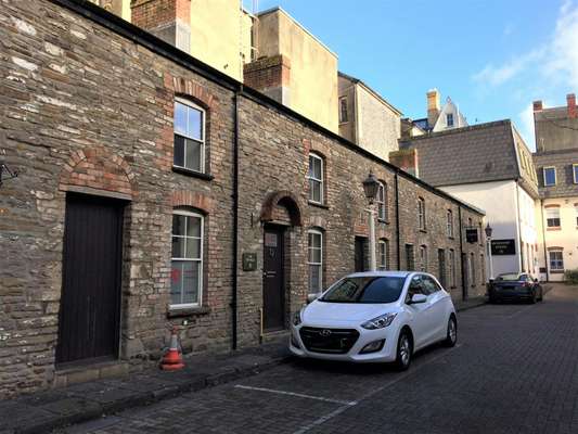 Office to let - The Cottages, Jones Court, Cardiff, CF10 1BR
