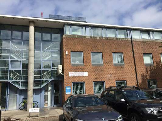 Office to let - Unit 10, Columbus Walk, Brigantine Place, Cardiff, CF10 4BY