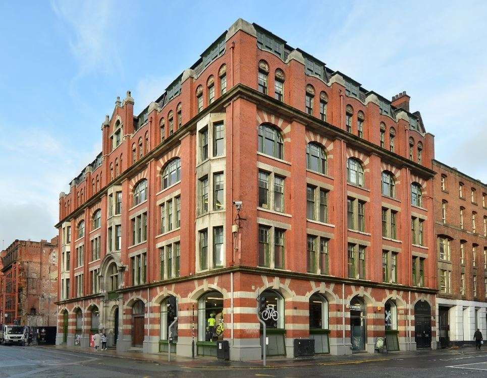 Savills 31 Dale Street, Manchester, M1 1EY Property to rent