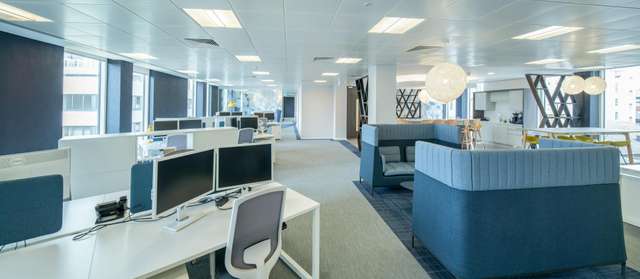 Office to let - 5th Floor, 9 Bond Court, Leeds, LS1 2JZ