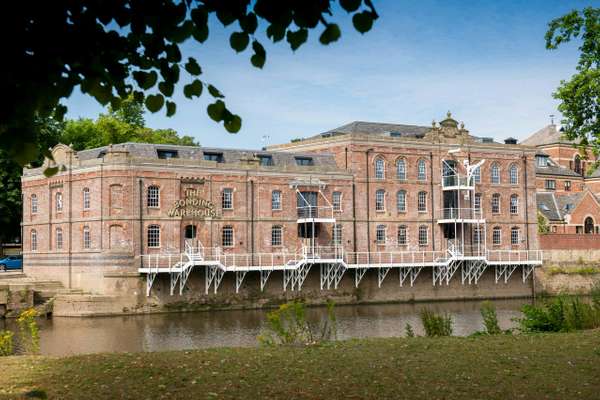 Serviced office to let - The Bonding Warehouse, Terry Avenue, York, YO1 6FA