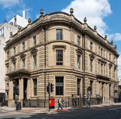 Office to let - Sovereign House, 1-2 South Parade, Leeds, LS1 5QL