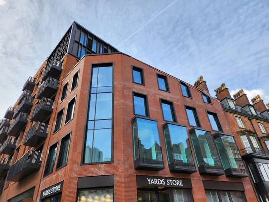 Office to let - Athol House, Heart of The City II, Pinstone Street, Sheffield, S1 2HZ
