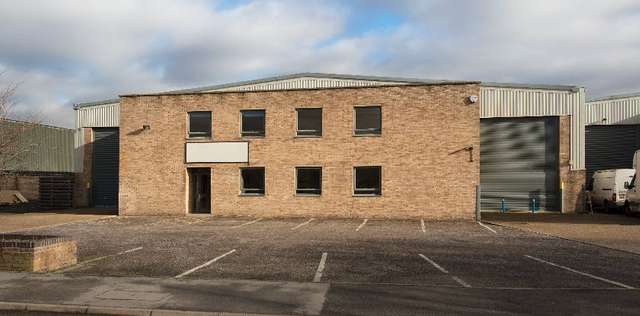 Industrial to let - Unit 1 Fairway Drive, Greenford, UB6 8PW