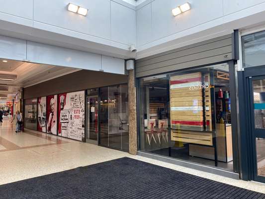 Retail to let - Unit 2-4, Princes Mall, East Kilbride Shopping Centre, East Kilbride, G74 1LL