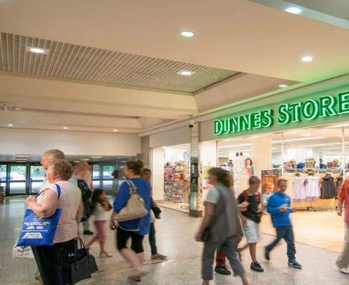 Retail to let - 44 Ankerside Shopping Centre, Tamworth, B79 7LQ