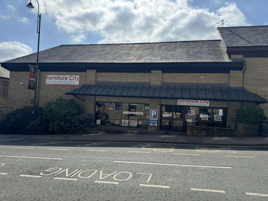 Retail to let - Unit 4, 88 Horton Street, Halifax, HX1 1QE