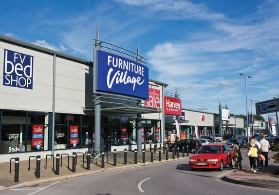 Retail to let - Forbury Retail Park, Reading, RG1 3HS