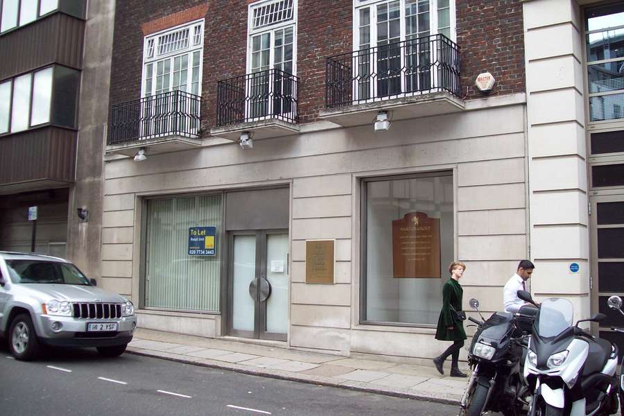 18C Curzon Street, Mayfair, W1J 7SX Property to rent Savills