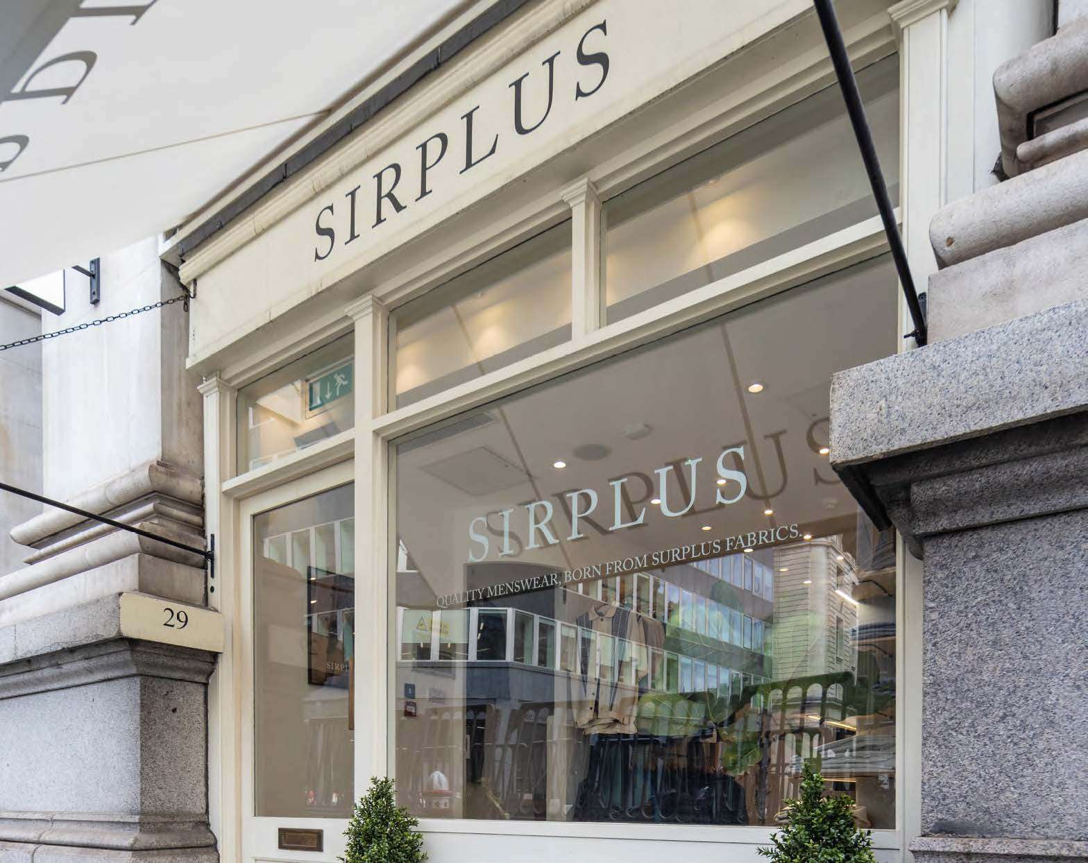 Retail to let - Unit 29, The Royal Exchange, City of London, EC3V 3LL