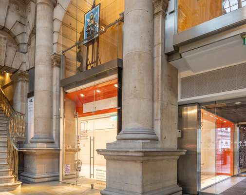 Retail to let - Unit 15, The Royal Exchange, City of London, EC3V 3LL