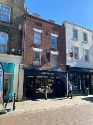 Retail to let - 15 High Street, Canterbury, CT1 2JE