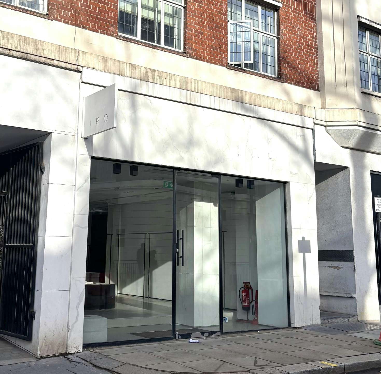 Retail to let - 91A Pelham Street, Brompton Cross, SW7 2NJ