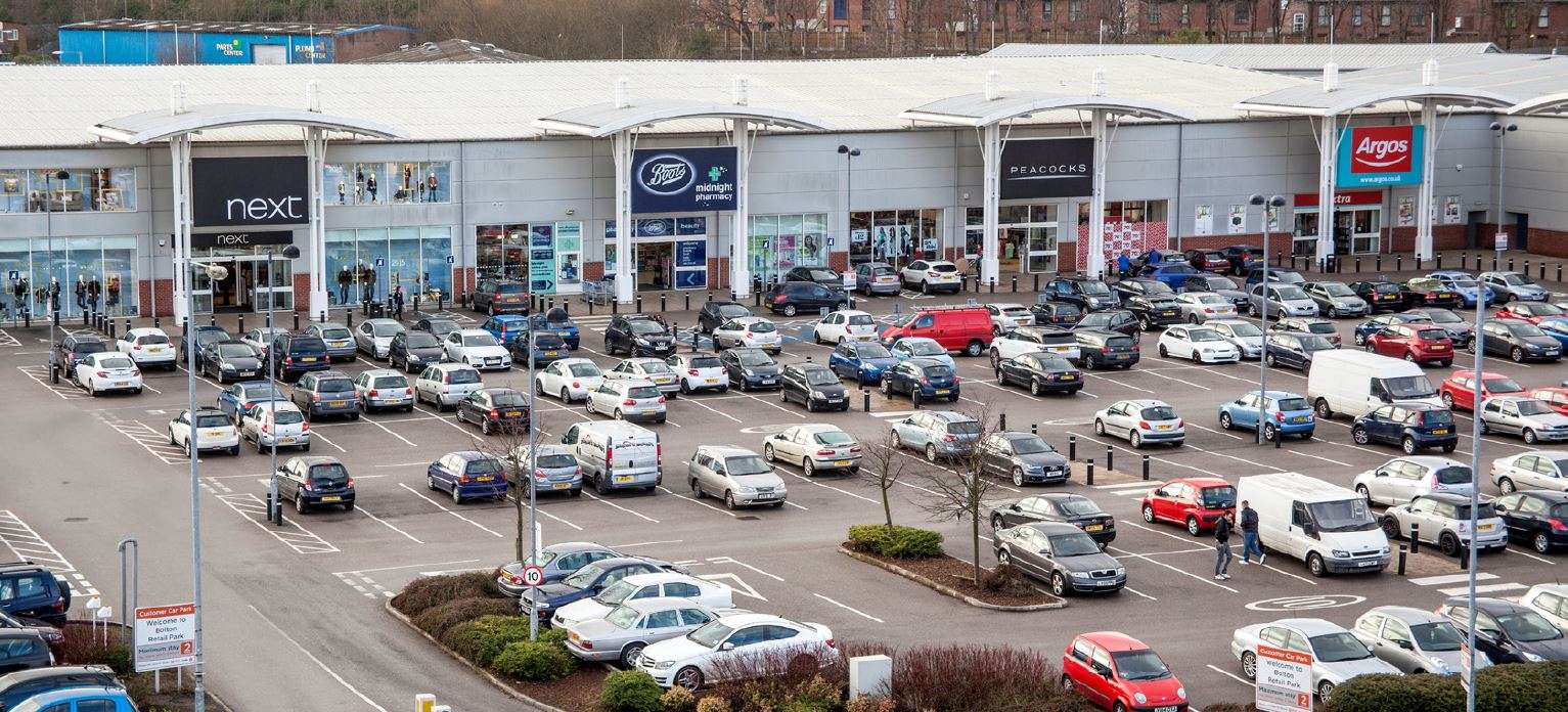 Retail to let - Bolton Shopping Park, Bolton, BL3 6DH