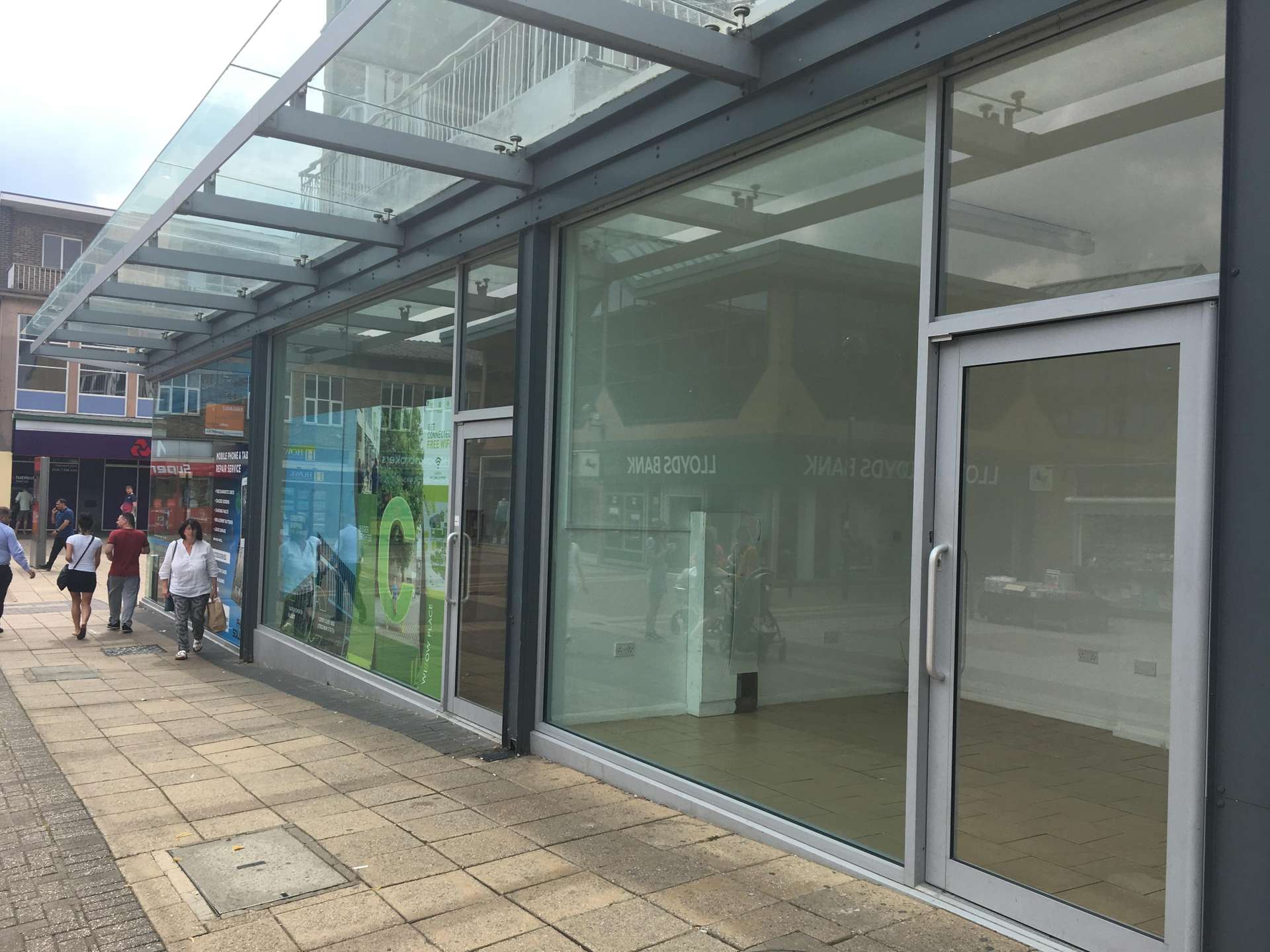 Savills Kiosk C New Post Office Square, Willow Place & Corby Town