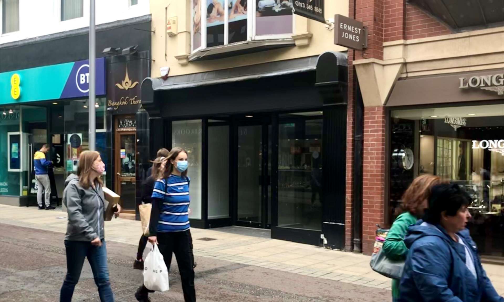 Savills 3 Commercial Street, 3 Commercial Street, Leeds, LS1 6AL คุณสมบัติ ให้เช่า