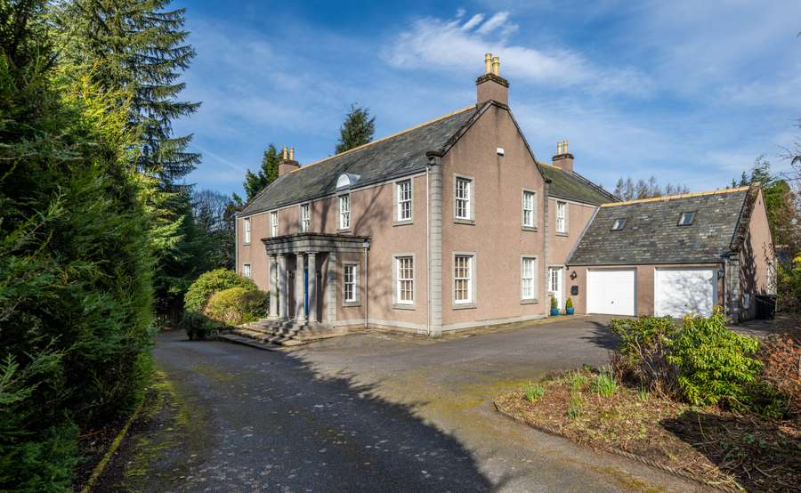 Merton, Corsee Road, Banchory, Kincardineshire, AB31 5RS Property for
