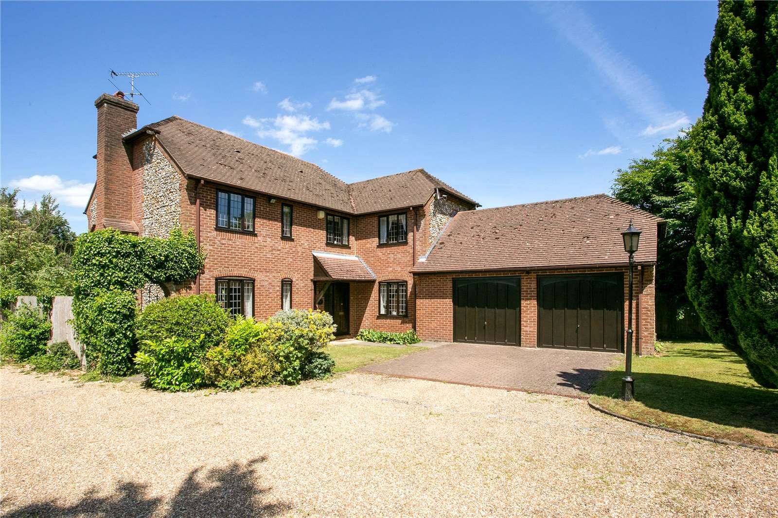 Savills Penfold Lane, Holmer Green, Buckinghamshire, HP15 6XW