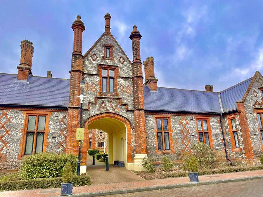 Gilbert Scott Court, Whielden Street, Amersham, Buckinghamshire, HP7