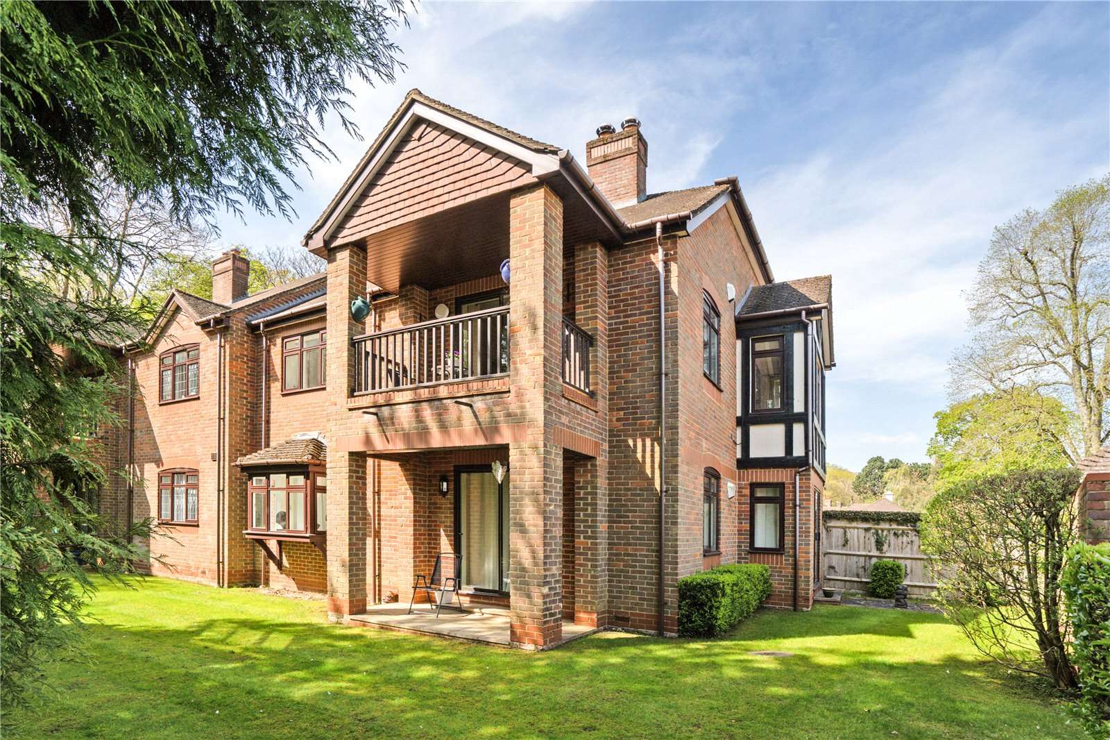 Laurel Court, Amersham, Buckinghamshire, HP6 5LP Property for sale