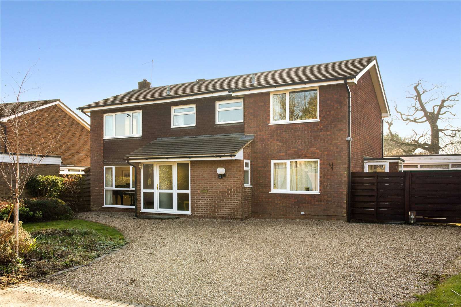 Walnut Way, Hyde Heath, Amersham, Buckinghamshire, HP6 5SB Property