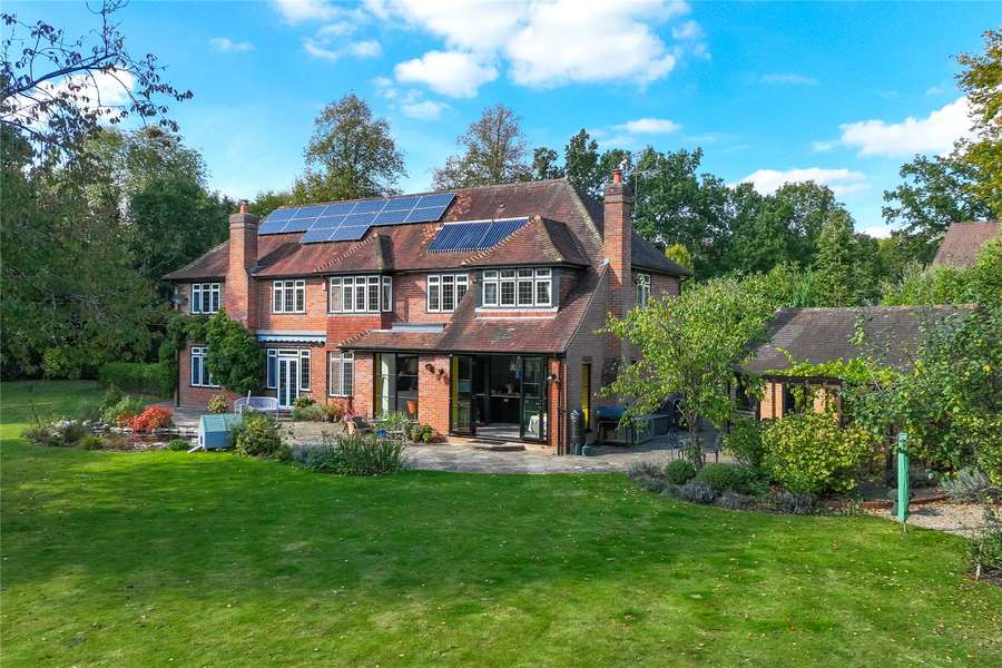 Cokes Lane, Chalfont St. Giles, Buckinghamshire, HP8 4UD