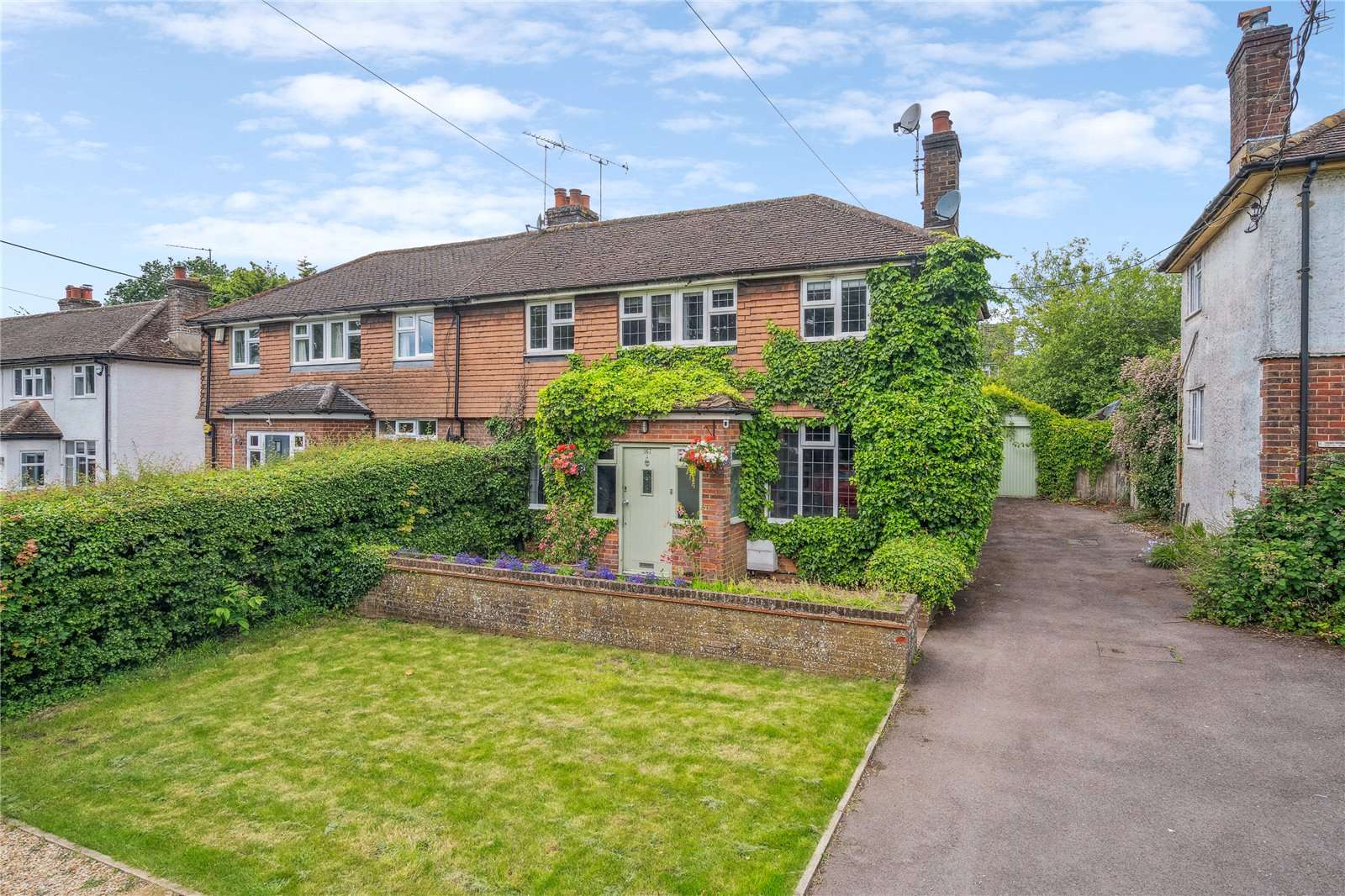 Stanley Hill, Amersham, Buckinghamshire, HP7 9EY Property for sale