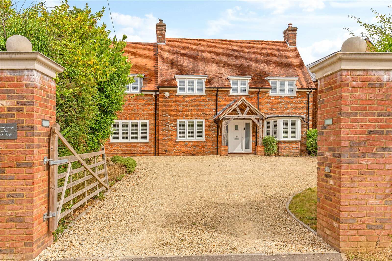 Botley Road, Chesham, Buckinghamshire, HP5 1XR プロパティ 販売 Savills
