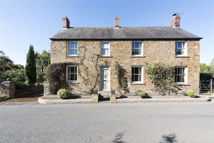 Savills Oxhill Warwick Warwickshire Cv35 0qu Properties For