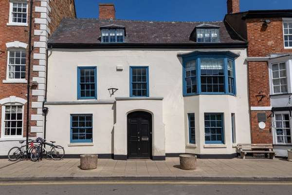 Savills Properties For Sale In Warwickshire England
