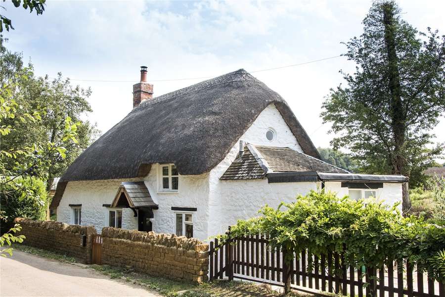 Savills South Newington Banbury Oxfordshire Ox15 4jn