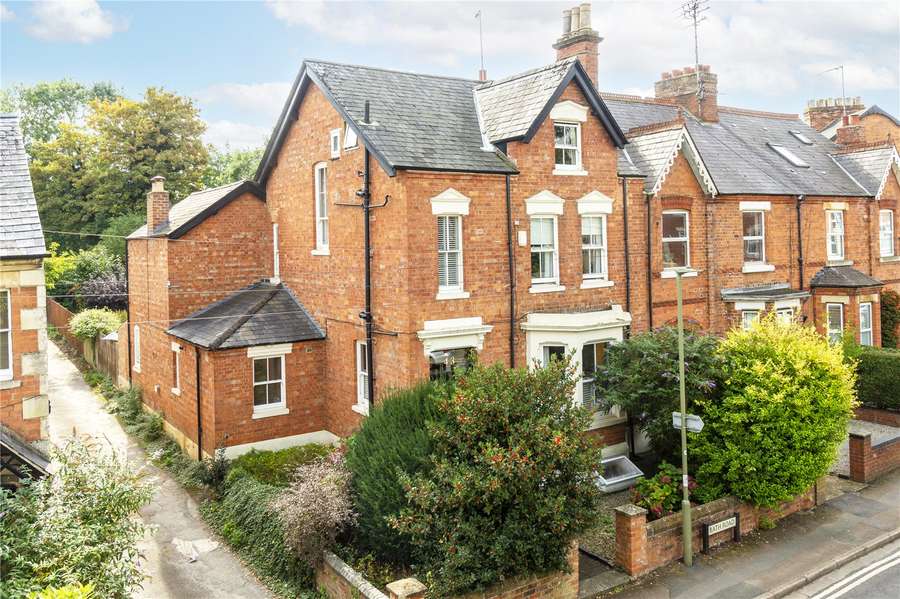 Bath Road, Banbury, Oxfordshire, OX16 0TU Property for sale Savills