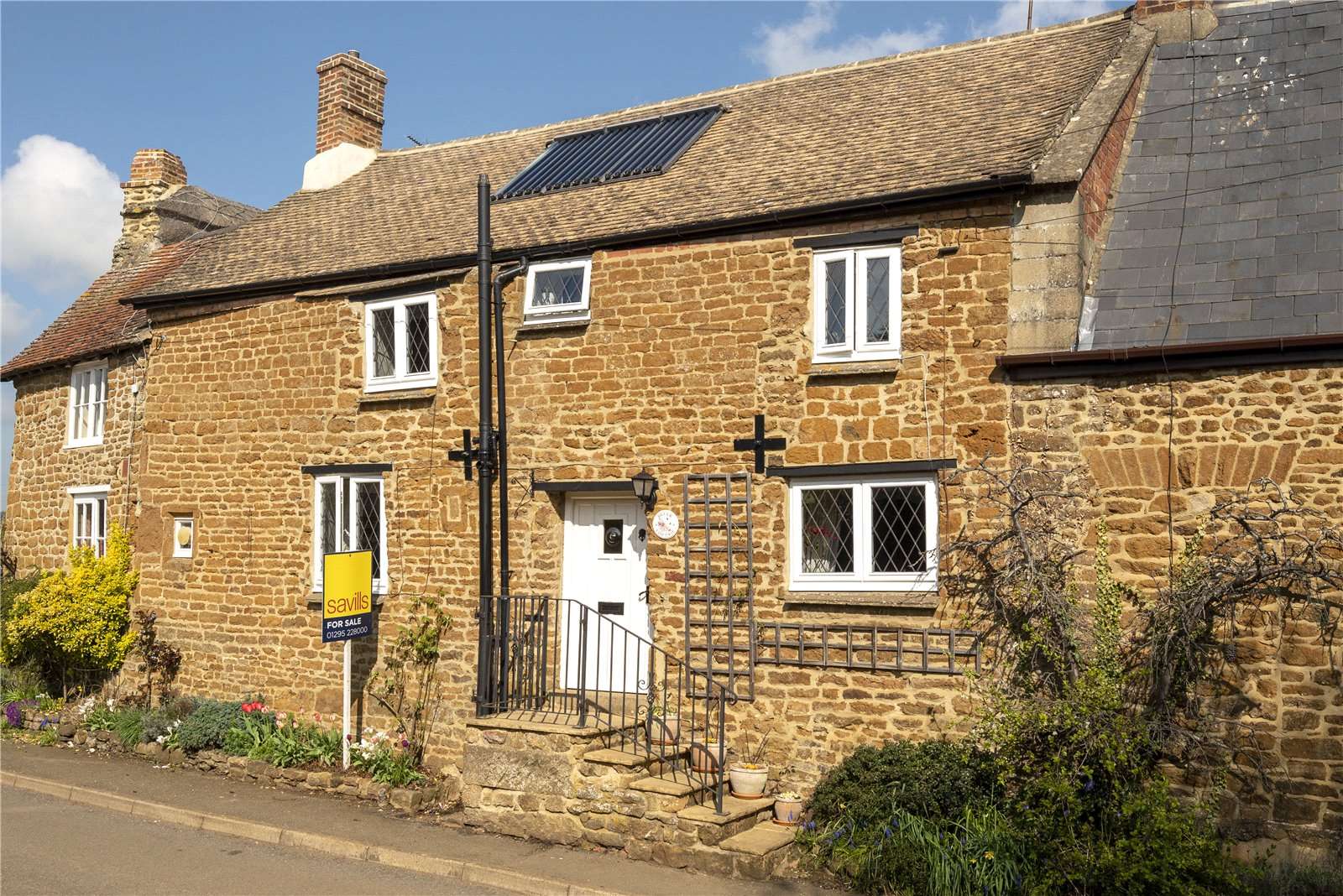 High Street, Shutford, Banbury, Oxfordshire, OX15 6PQ Property for