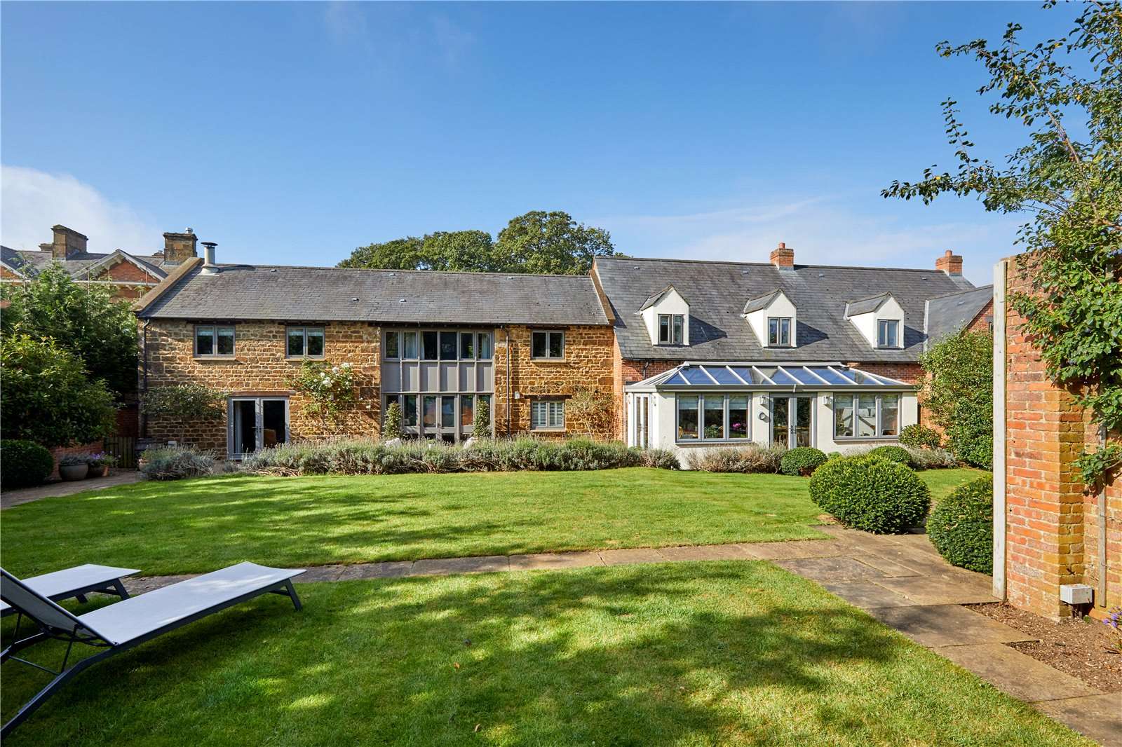 Highlands, Lower Tadmarton, Banbury, Oxfordshire, OX15 5TJ Property