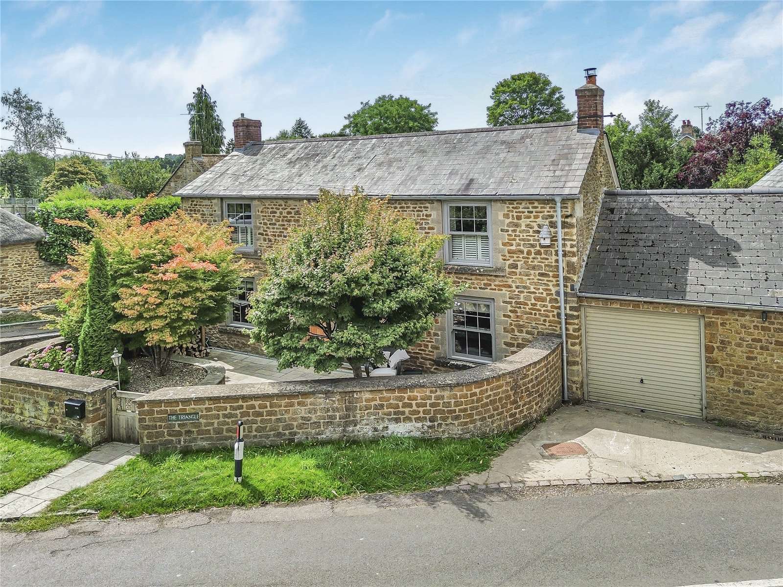 Sibford Road, Hook Norton, Banbury, Oxfordshire, OX15 5JU | Property for sale | Savills