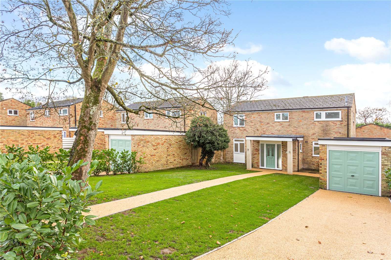 Dupre Crescent, Wilton Park, Beaconsfield, Buckinghamshire, HP9 2RW