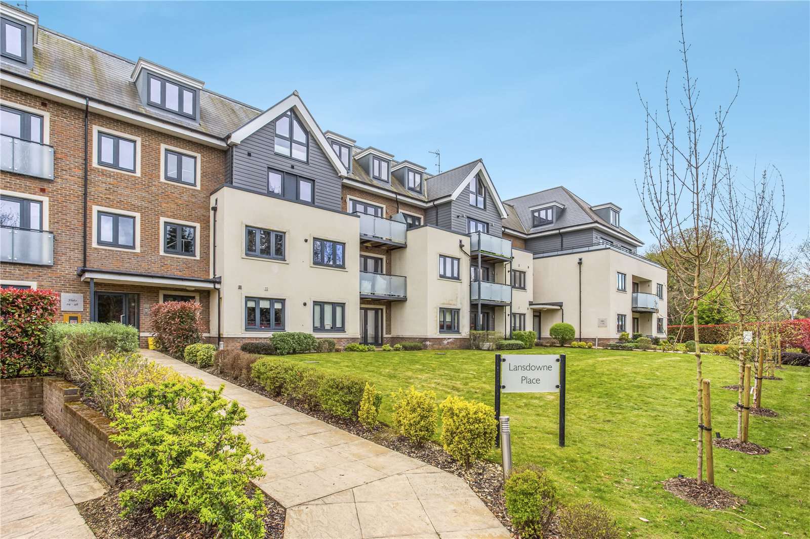 Lansdowne Place, Institute Road, Taplow, Buckinghamshire, SL6 0FD