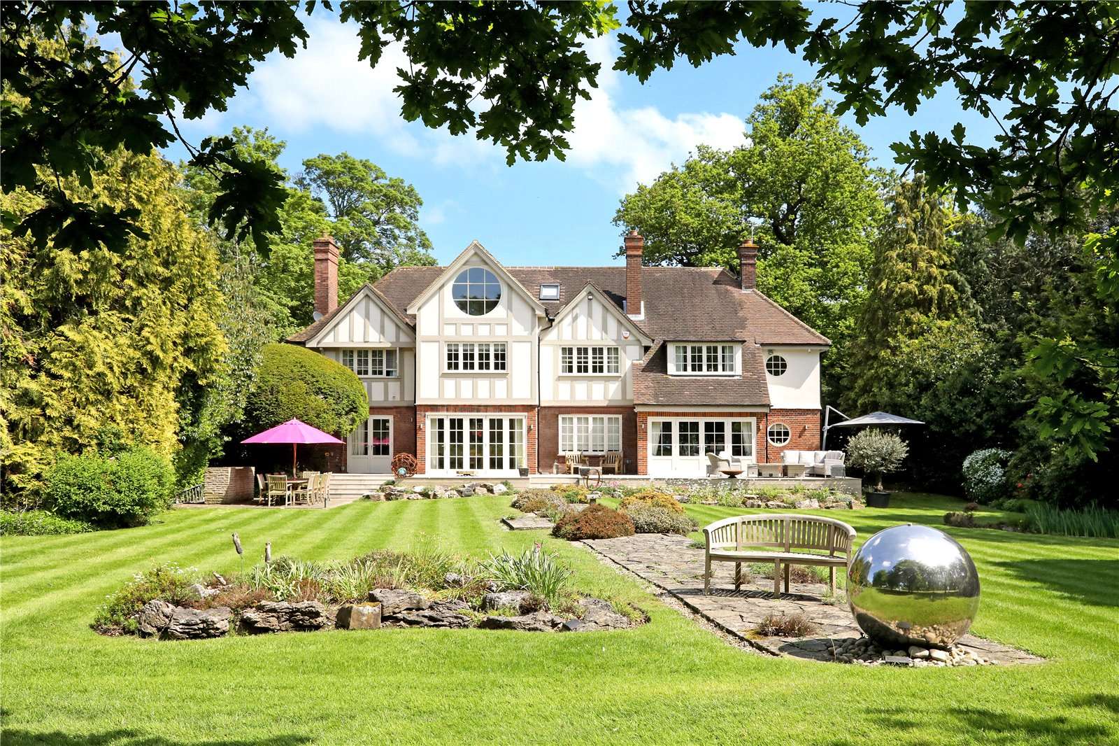 Park Road, Stoke Poges, Buckinghamshire, SL2 4PG Property for sale