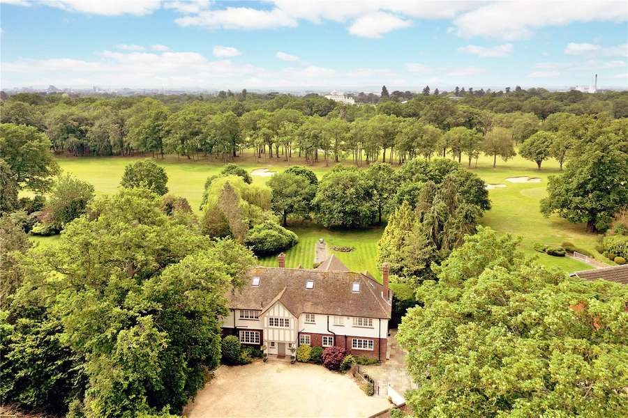 Park Road, Stoke Poges, Buckinghamshire, SL2 4PG Property for sale